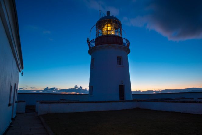 architecture-building-light-965384