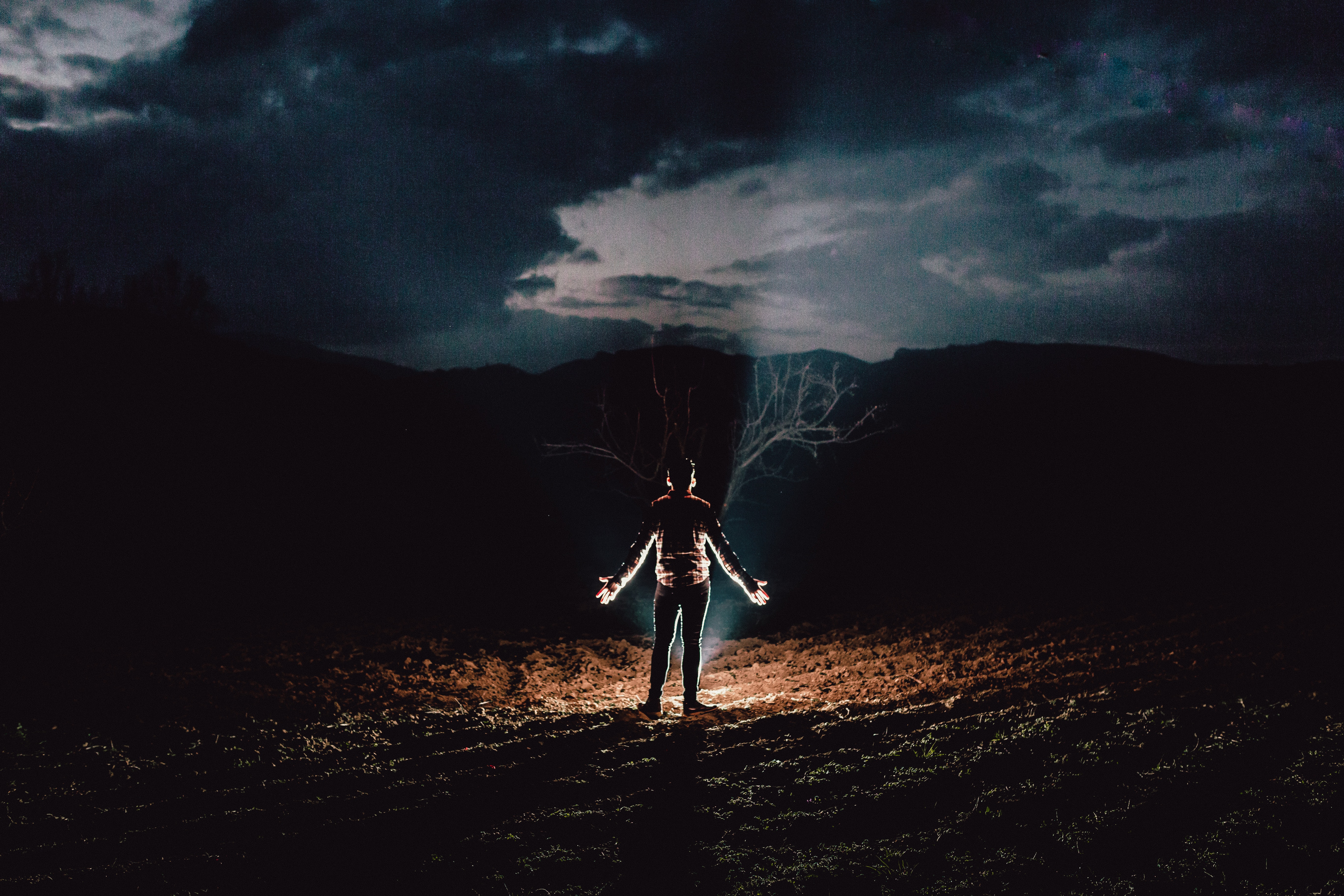 backlit-country-evening-908051